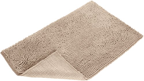 AmazonBasics – Tappeto da Bagno in Microfibra, a Pelo Lungo, Antiscivolo, 0,53 x 0,86 m, Beige - 4